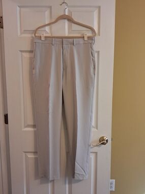 Haggar Men's Dress Pants In Beige Size 34x30